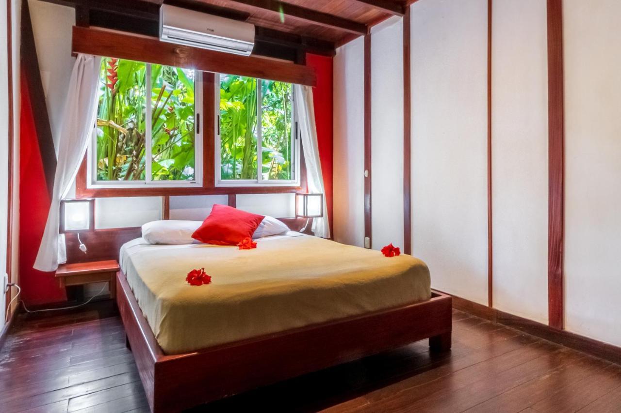 Namuwoki Lodge Puerto Viejo de Talamanca Kültér fotó