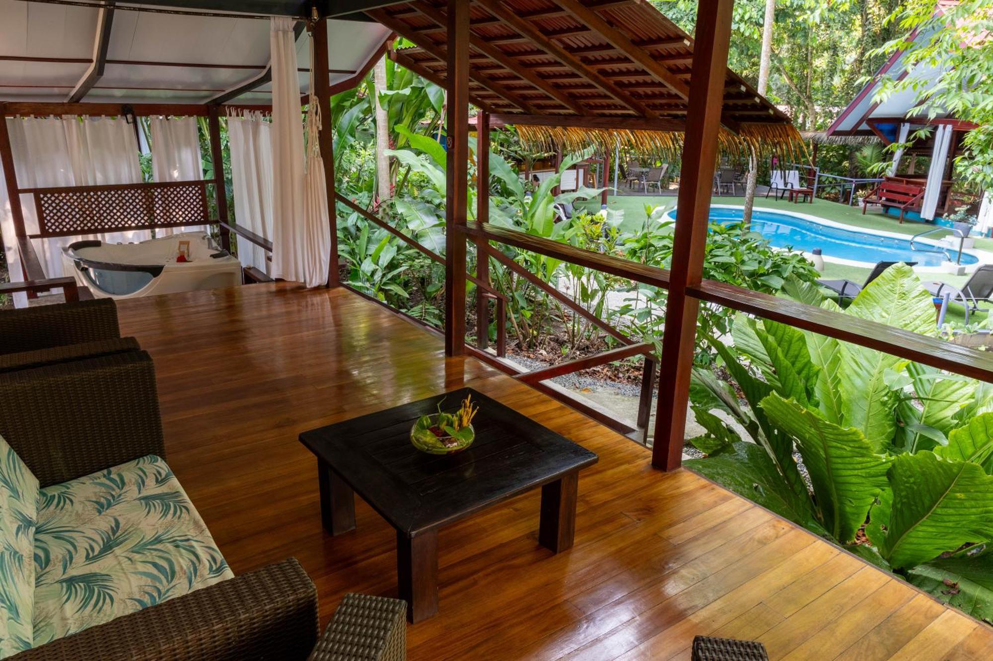 Namuwoki Lodge Puerto Viejo de Talamanca Kültér fotó